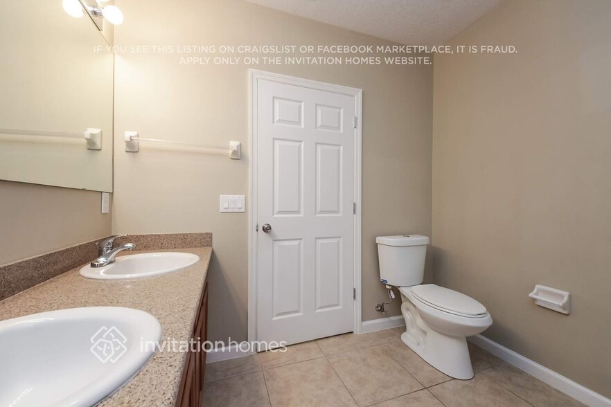 Building Photo - 1530 Corbett Ln