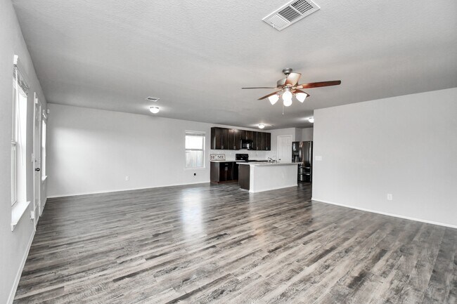 Building Photo - 5342 Prairie Dog Fork Ln