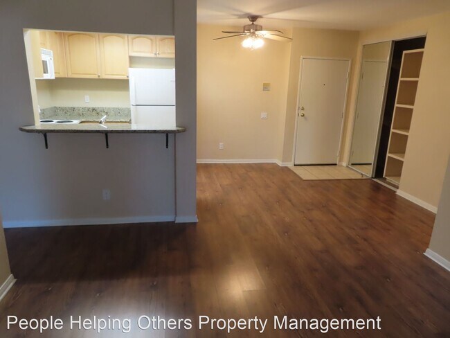 Building Photo - 2 br, 2 bath House - 2941 C Street #467