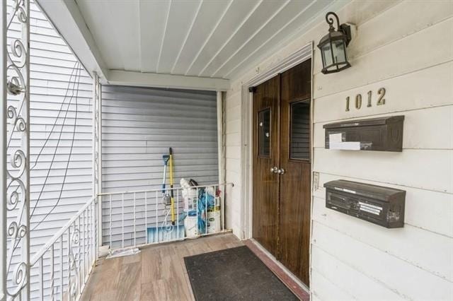 Building Photo - 1012 Paterson Plank Rd