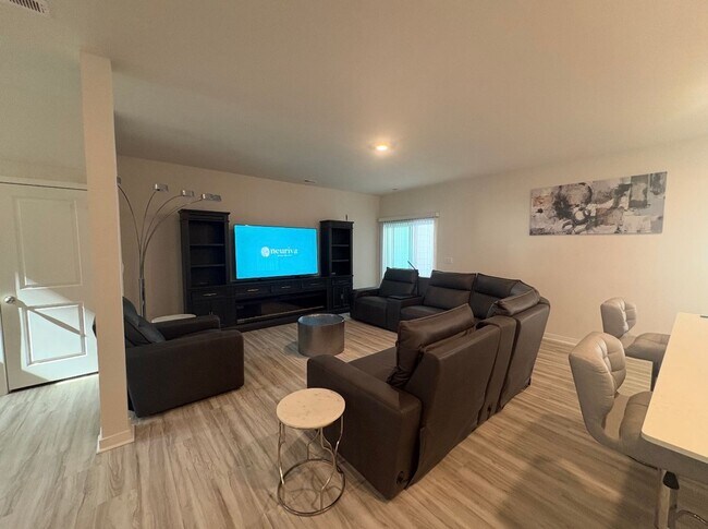 Building Photo - BRAND NEW TOWNHOME w/ Garage Parking