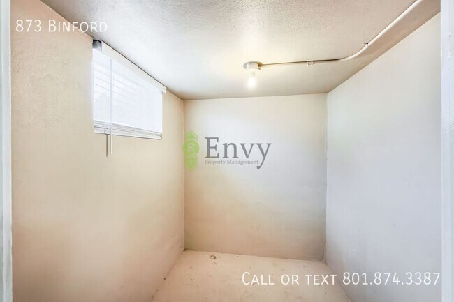 Building Photo - 873 Binford-