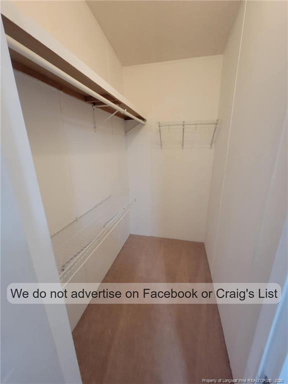 Building Photo - 910 Blue Rd