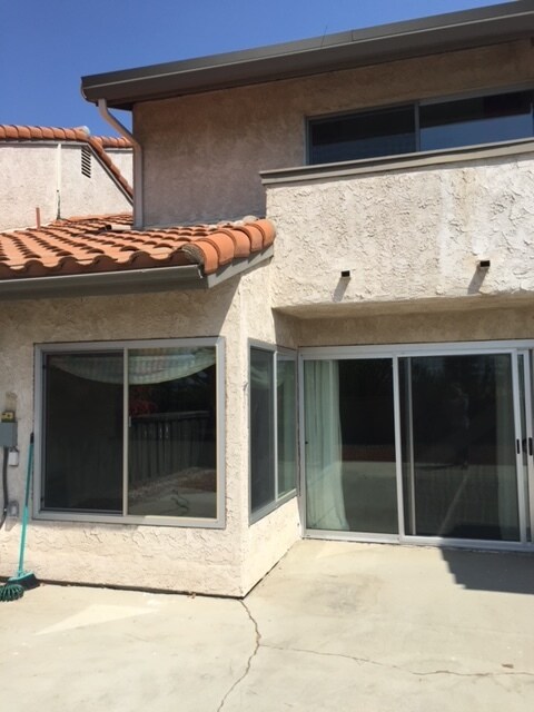 Patio - 19168 Lahey St