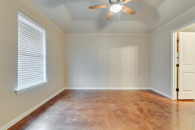 Building Photo - 102 Jolin Ln