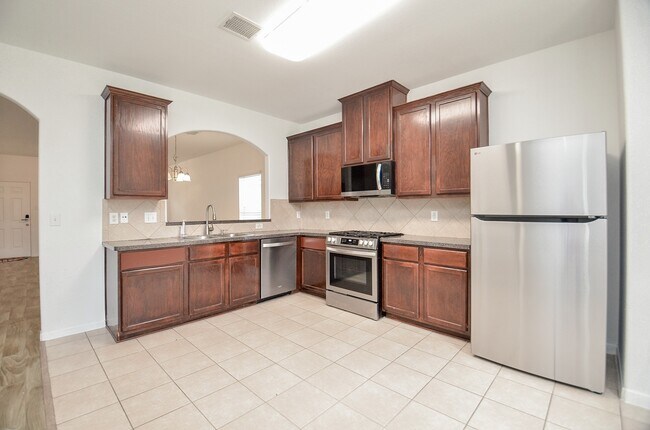 Building Photo - 21723 Britton Hill Way