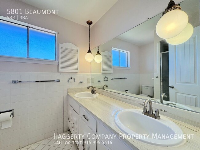 Building Photo - 5801 Beaumont-