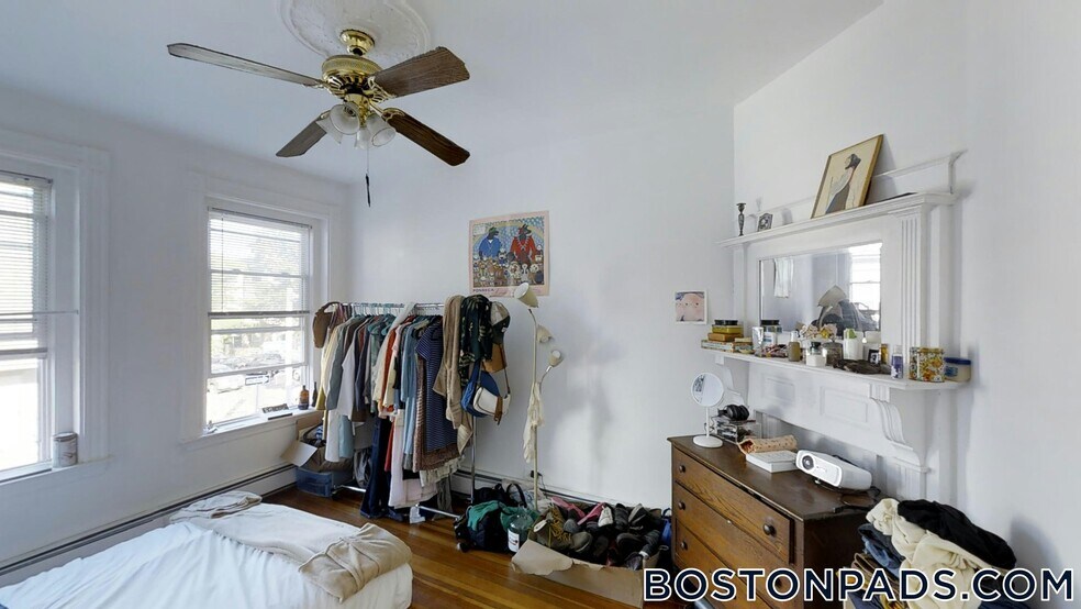 Building Photo - 200 Harvard St