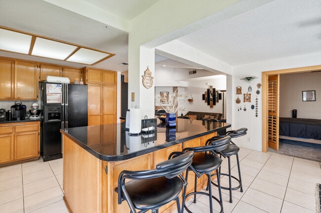 Building Photo - 75355 Santa Fe Trail