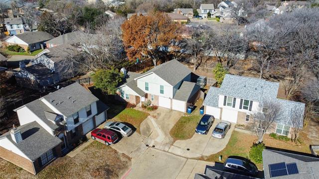Building Photo - 12 Crockett Ct