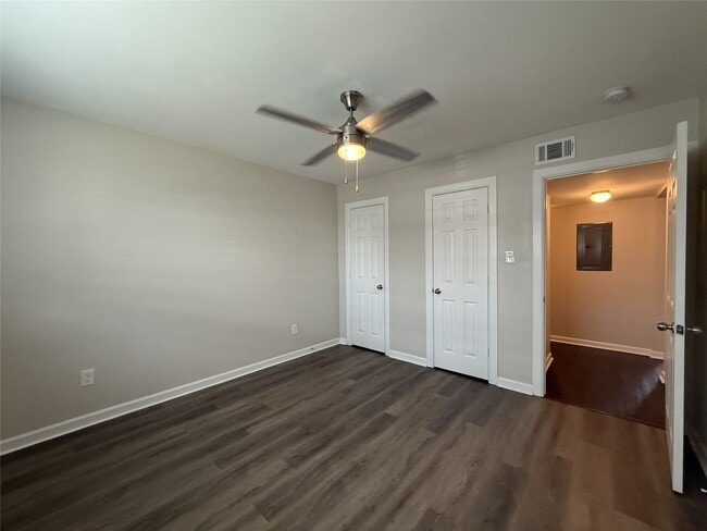 Building Photo - 1824 Thonig Rd