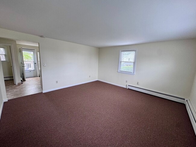 Building Photo - Newly Renovated Year-Round Apartments – St...