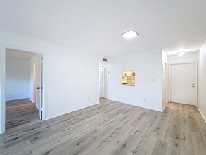 Building Photo - Newly remodeled  2 BEDROOM 2 BATH