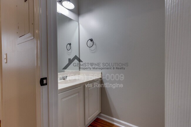 Building Photo - 605 Cashmere Dr