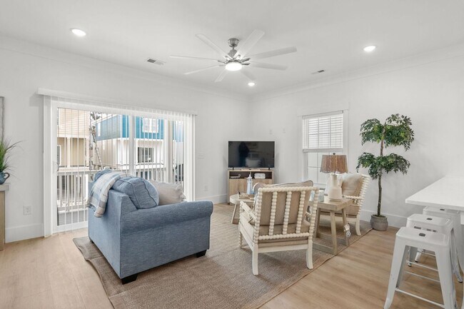 Building Photo - 2310 Seaseeker Ln