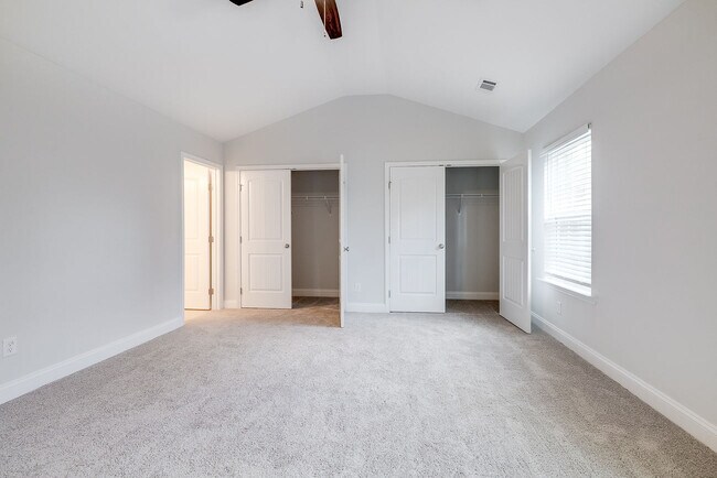 Building Photo - 76 Belleau Woods Cir