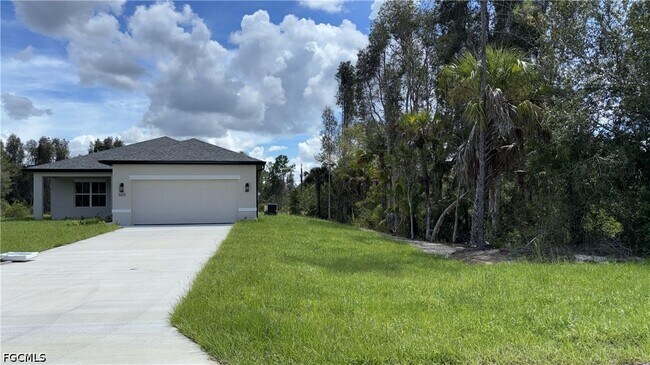 Building Photo - 505 Greenbriar Blvd