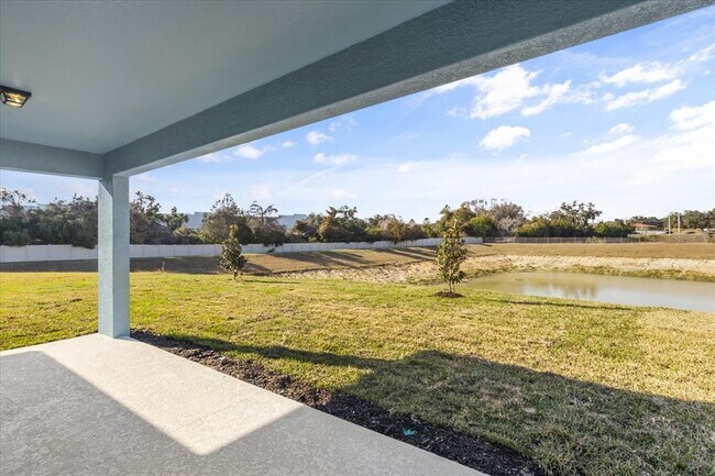 Building Photo - 11216 Sycamore Glen Loop