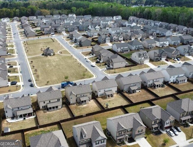 Building Photo - 126 Cottontail Ln