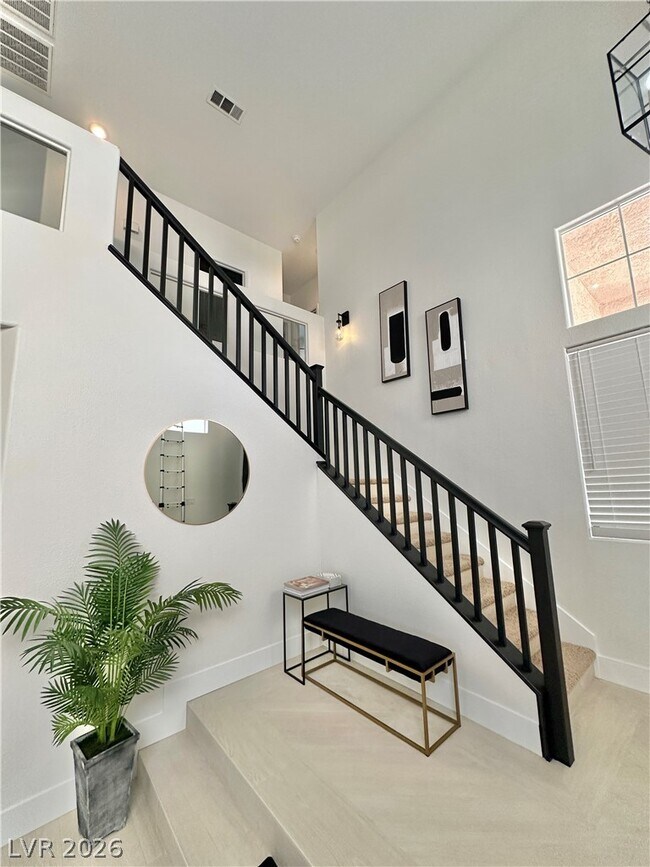 Building Photo - 10637 Turquoise Valley Dr