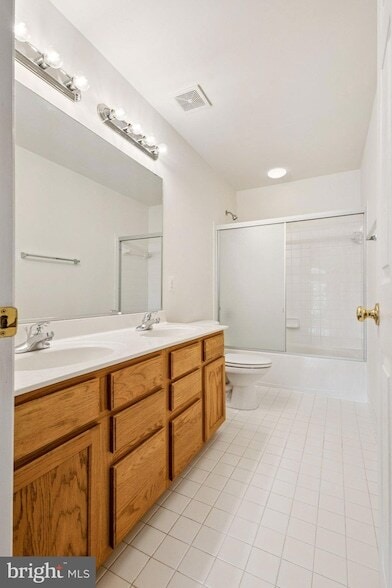 Building Photo - 44217 Navajo Dr