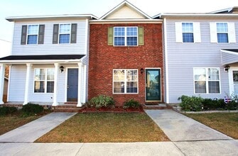 Building Photo - COMING JANUARY 2026