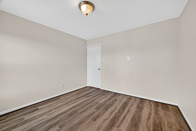 Building Photo - 25119 Florina Ranch Dr