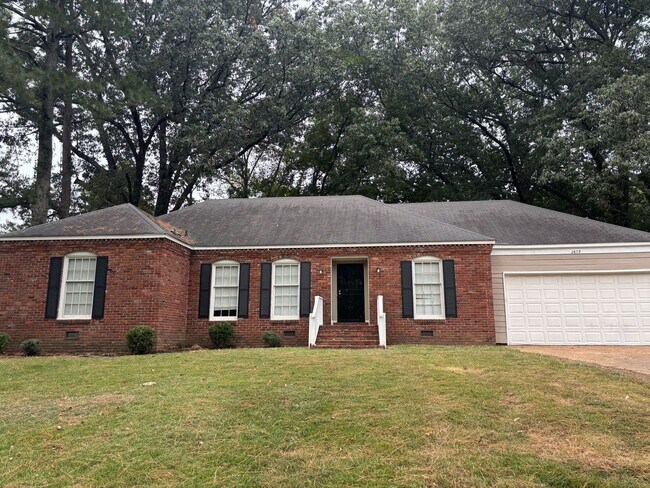 Primary Photo - 2879 Bannockburn Rd