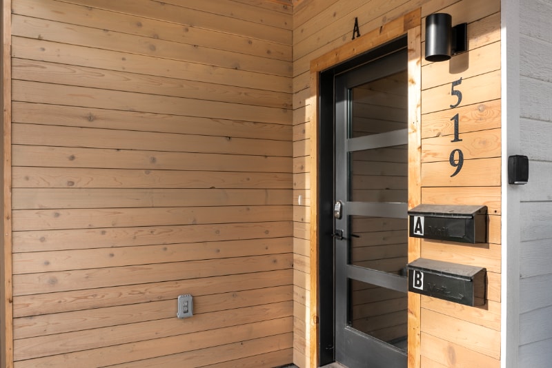 Building Photo - 519 1st Ave E