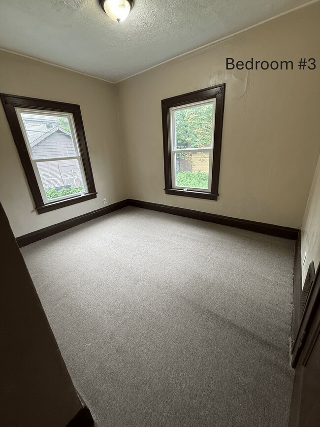 Building Photo - 27 Carthage Dr