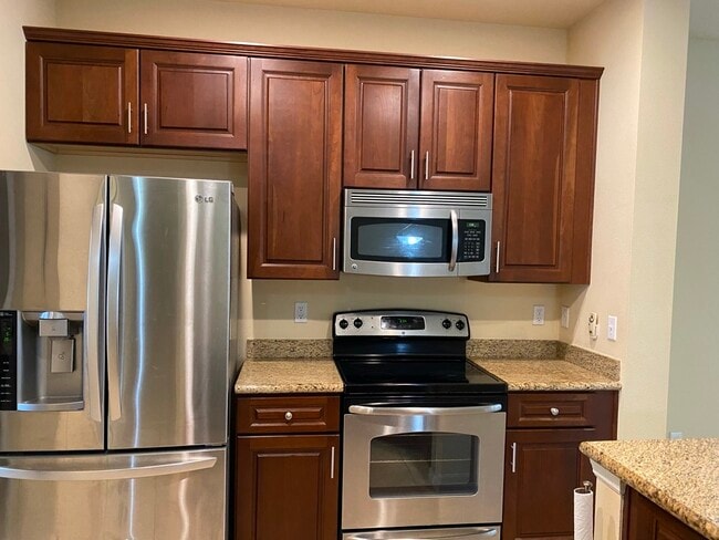 Building Photo - 7415 Arlington Grove Cir