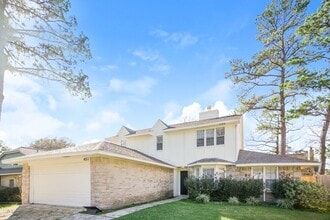 Building Photo - 4017 Hunnington Dr