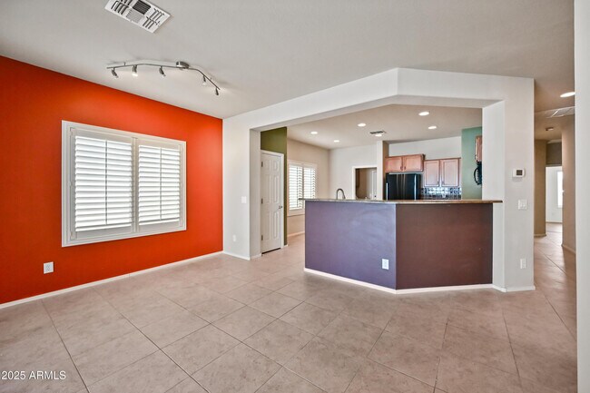 Building Photo - 26182 W Tonto Ln