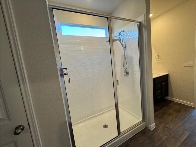 Building Photo - 14013 Levy Ln