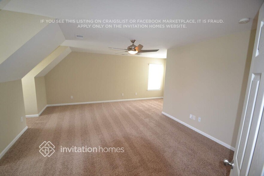 Building Photo - 14535 Greenpoint Ln