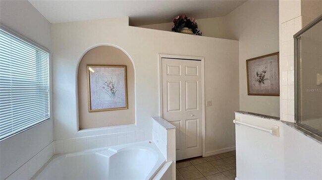 Building Photo - 2676 Autumn Creek Cir