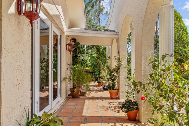 Building Photo - 3399 70th Ln N