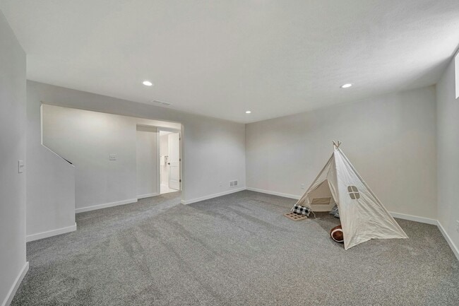 Building Photo - 5171 W Partridge Ln