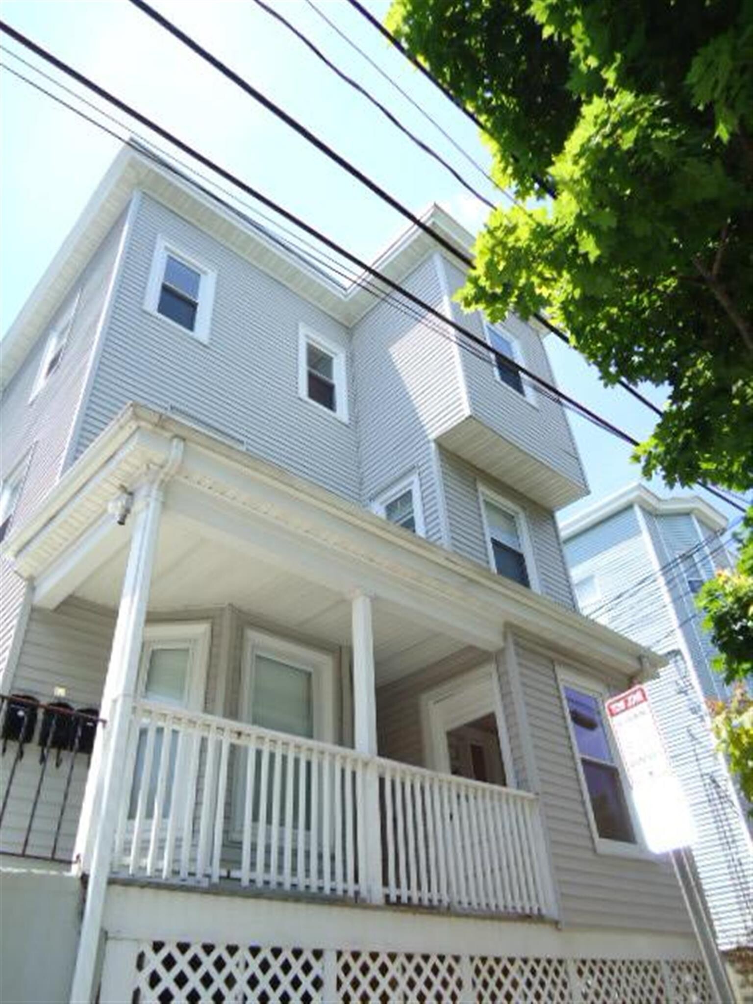 Building Photo - 42 Derby St