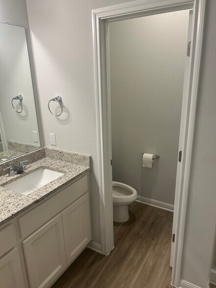 Building Photo - 10608 Ridan Way