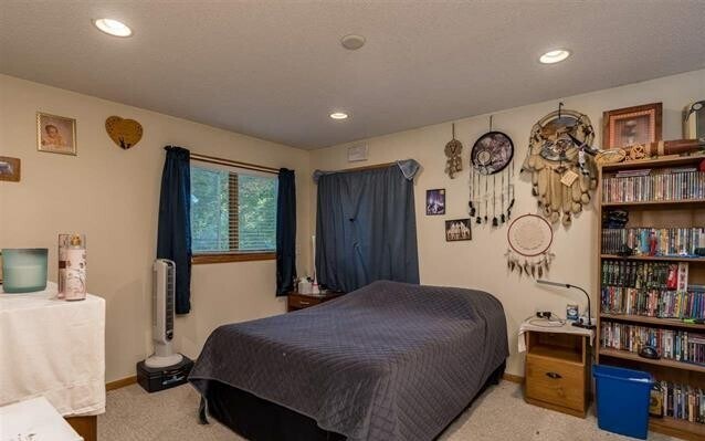 Building Photo - 906 Point Pleasant Rd