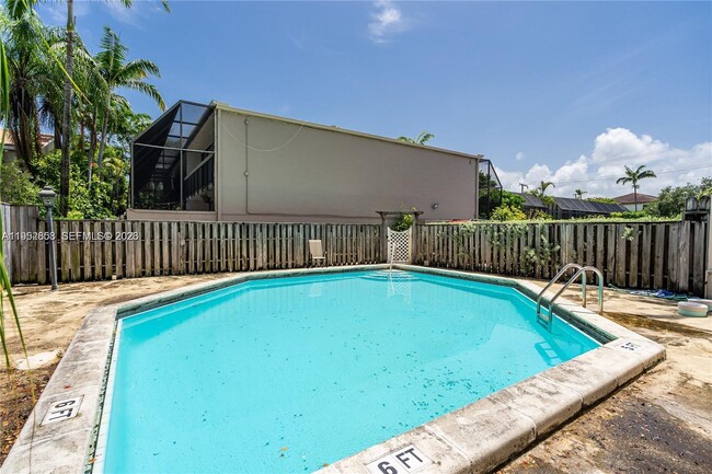 Building Photo - 3166 Bird Ave