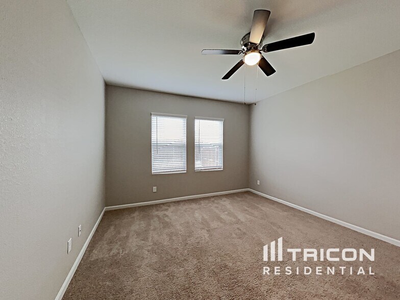 Building Photo - 5328 Stone Meadow Ln