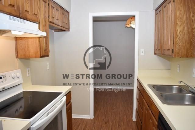 Building Photo - 801 Treadwell Ct