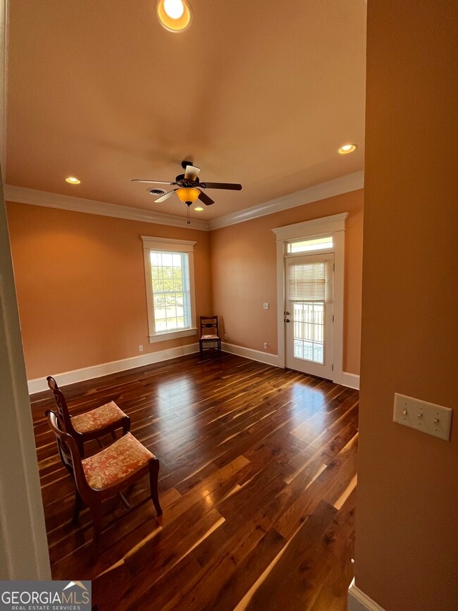 Building Photo - 87 Ridgeview Ln