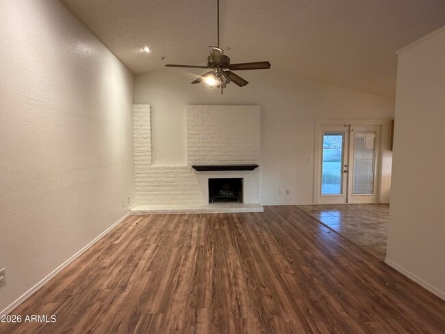 Building Photo - 6509 W Cochise Dr