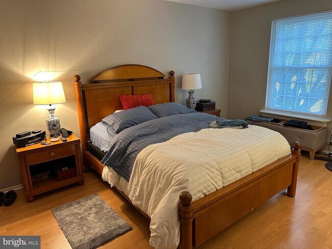 Building Photo - 441 Tomlinson Rd