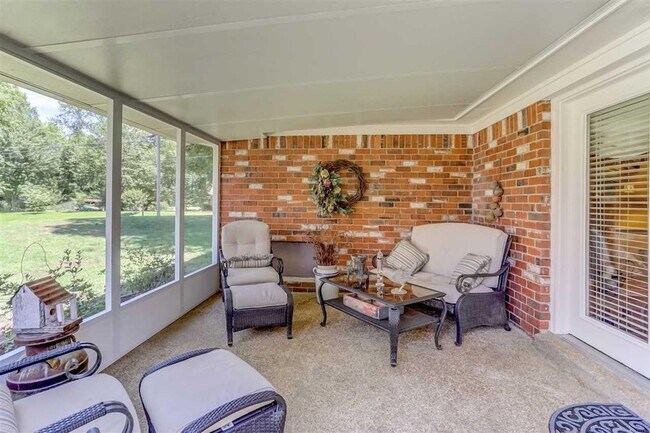 Building Photo - 388 Old Collierville Arlington Rd
