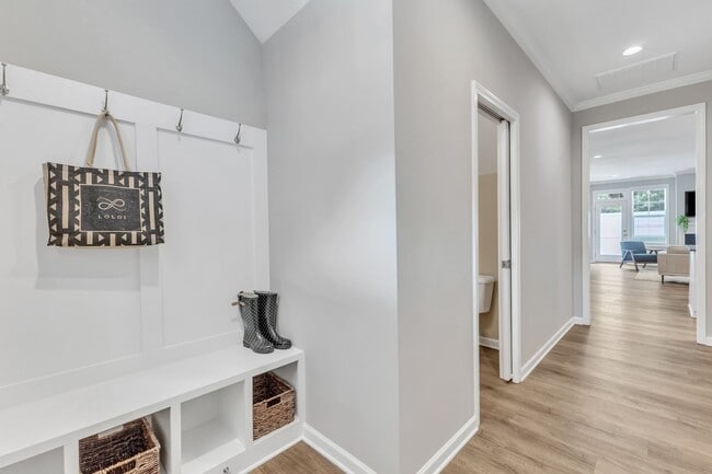 Building Photo - 3/3.5 NC State Townhome Near Centennial Campus