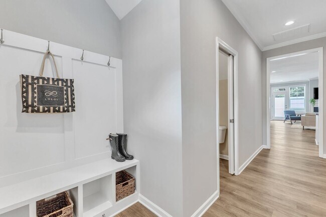 Building Photo - 3/3.5 Townhome Walking Distance to NC State